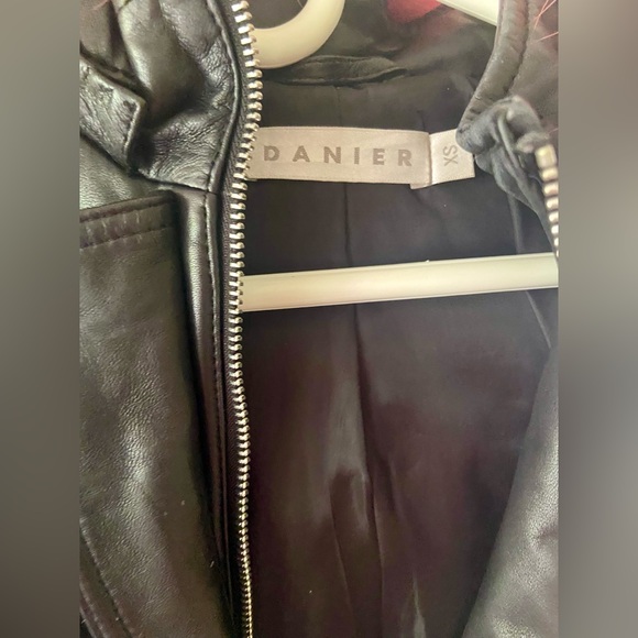 XS DANIER leather jacket!! - Picture 4 of 7